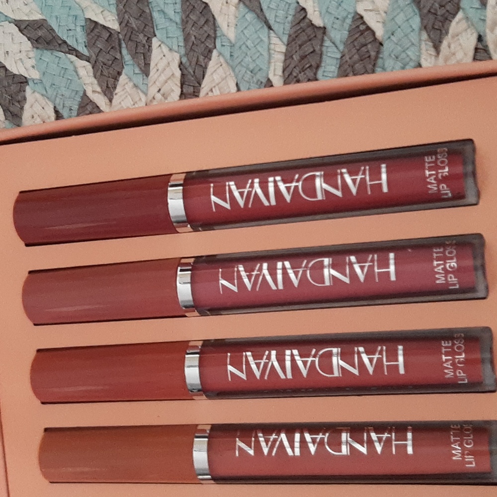 Lip gloss